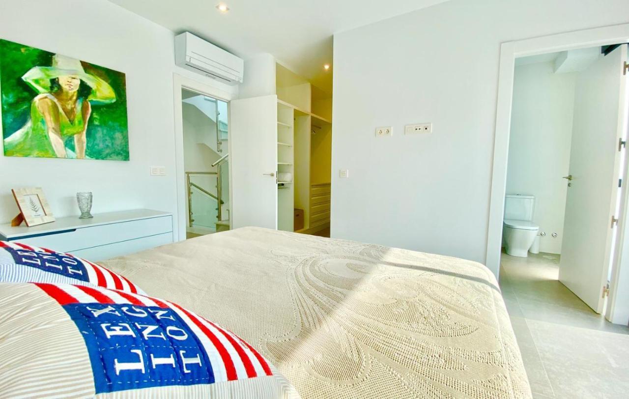 Chalet Con Piscina Privada En La Urb. De Puerto Rey Los Amarguillos 外观 照片